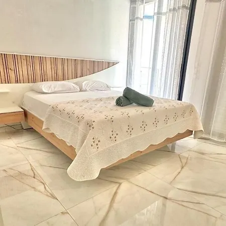Villa Modern With Jacuzzi Garden Saint-raphael Saint-Raphaël