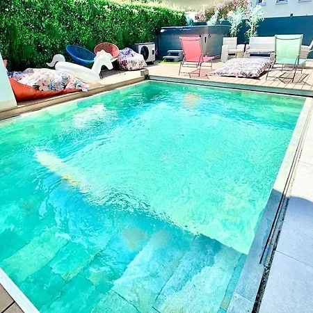 Villa Modern With Jacuzzi Garden Saint-raphael *